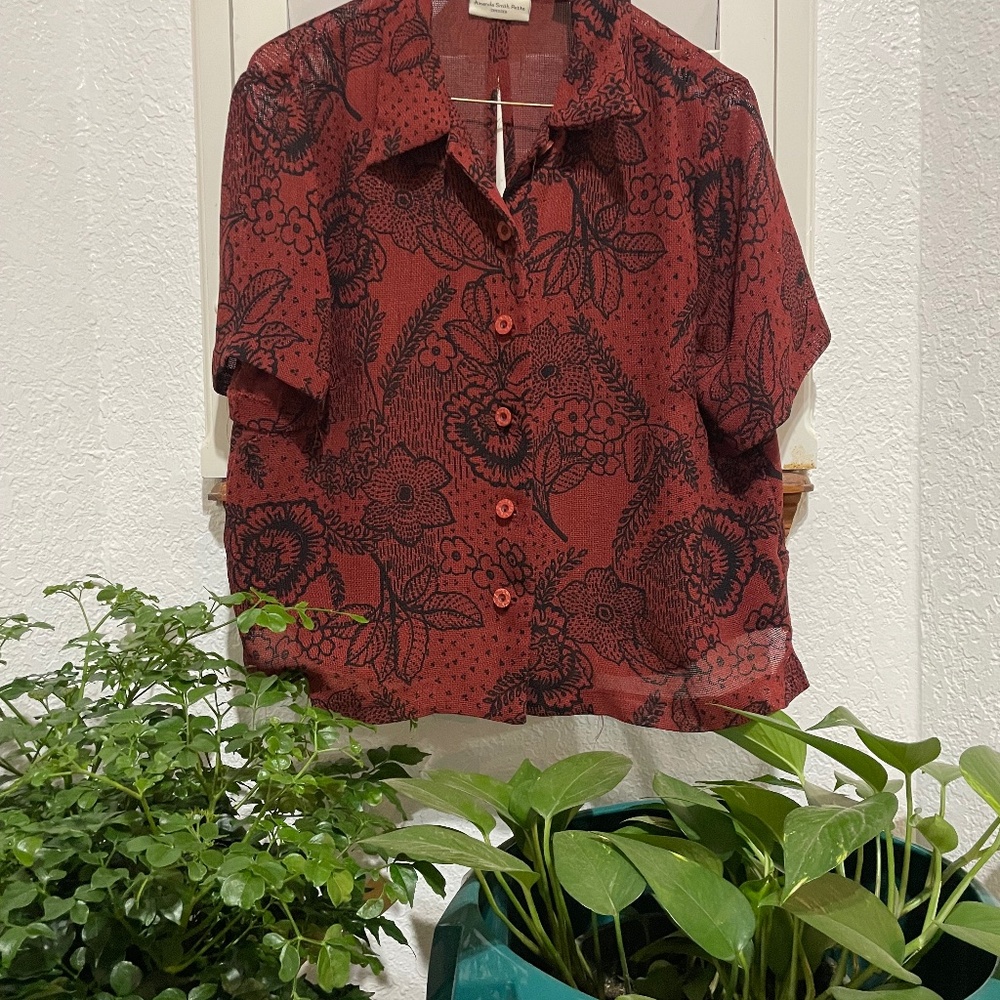 Back open shirt